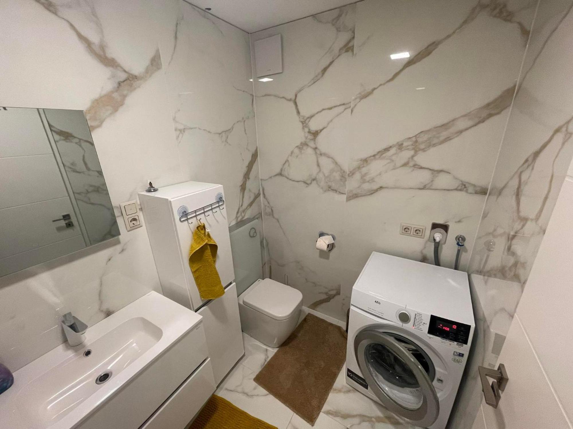 Luxury Apartments In Balatonalmadi, Almadi Lux Apartman III - Pure Gold Eksteriør billede